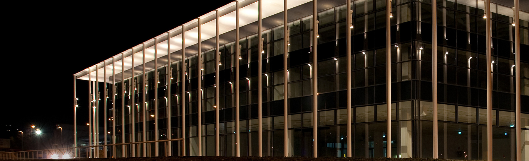 Serie TYK+ - Performance iN Lighting United States of America / Canada